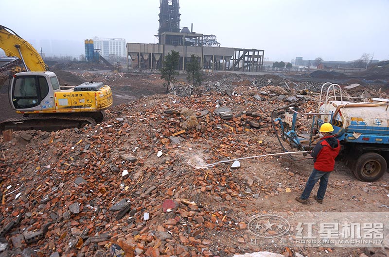 小型建筑垃圾處理廠賺錢嗎？用什么破碎機(jī)好？