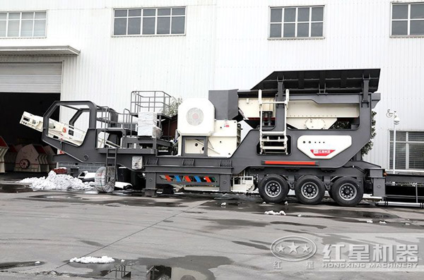 小型車式流動石子粉碎機，小巧輕便但不失專業(yè)