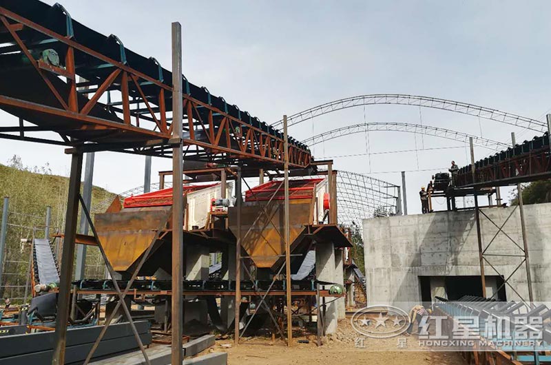 一噸原石出多少噸12、13石子？都需要哪些石子碎石機(jī)設(shè)備？